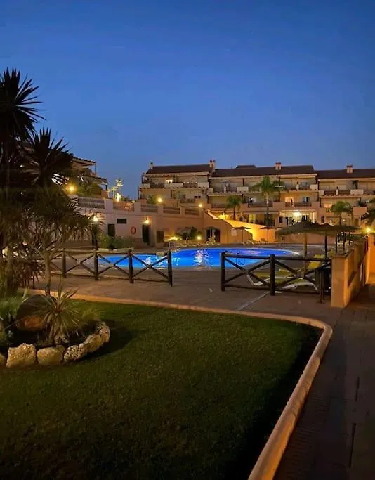 Apartment Penthouse Safari, Piscine, Terrasse Et Vue Sur Mer Fuengirola Spain